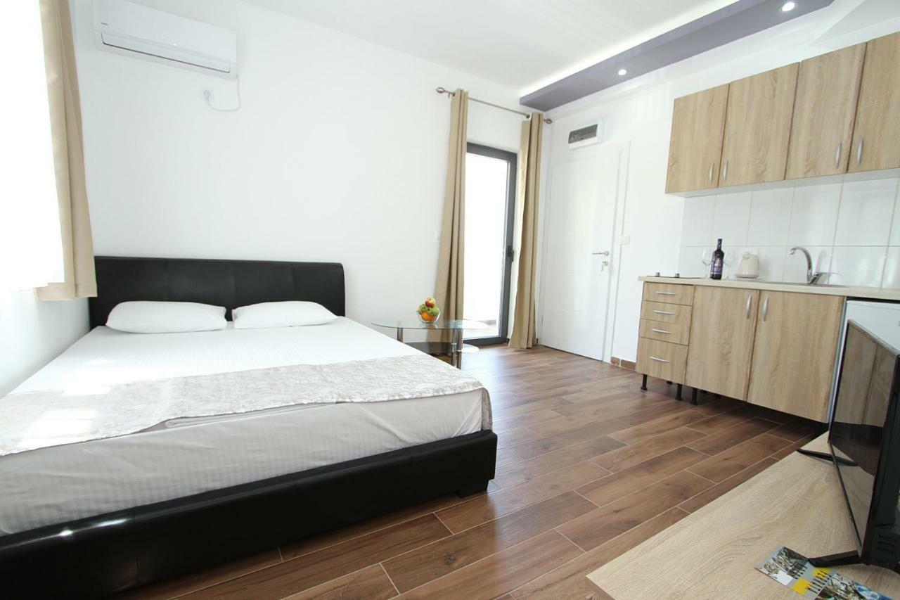 Resort Bevilacqua Budva Exterior photo